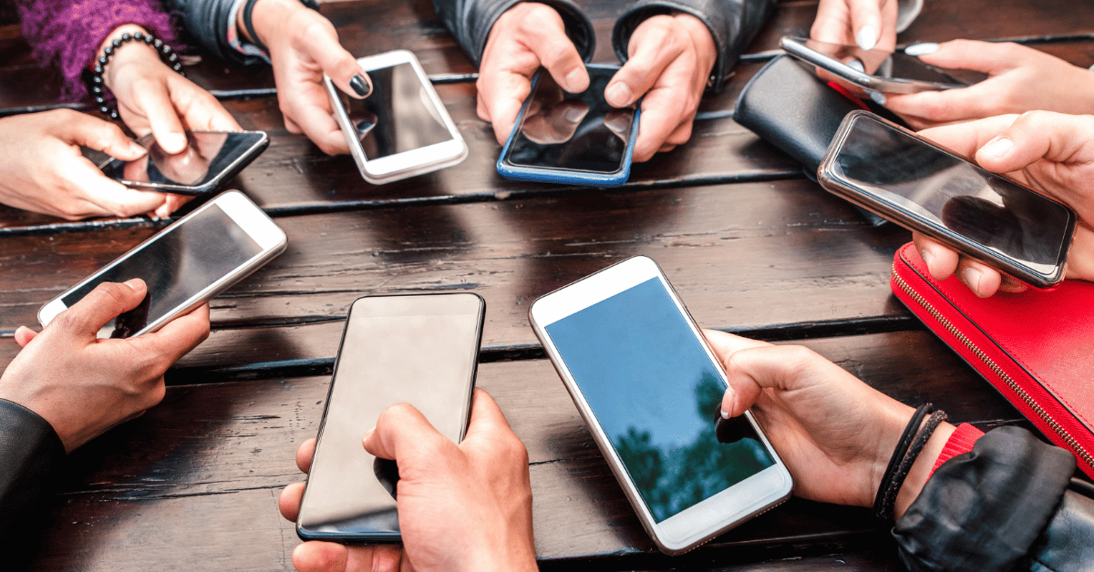 Unter 300 Euro: Smartphones für Einsteiger
